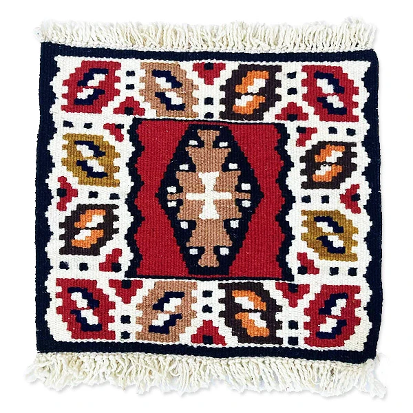 Ručno rađeni tradicionalni srpski vuneni ćilim - etno ornamentika, jedinstveni ukrasni predmet.-2