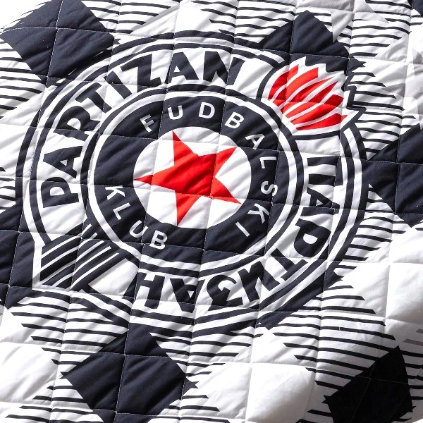 FK PARTIZAN POKRIVAČ KOCKA-2