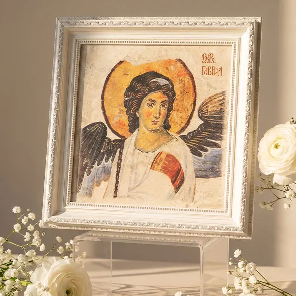 ikona belog andjela na kamenu u ramu 40x40 cm-2