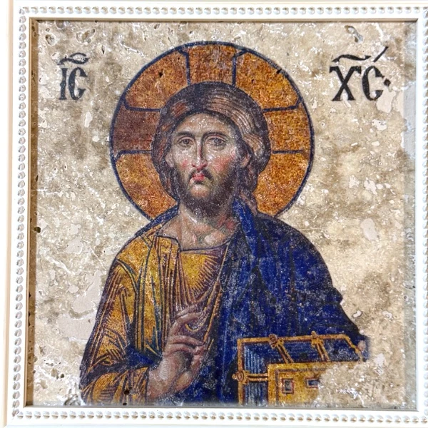 Ikona Isus Hristos na prirodnom kamenu u belom ramu - verski poklon.-2