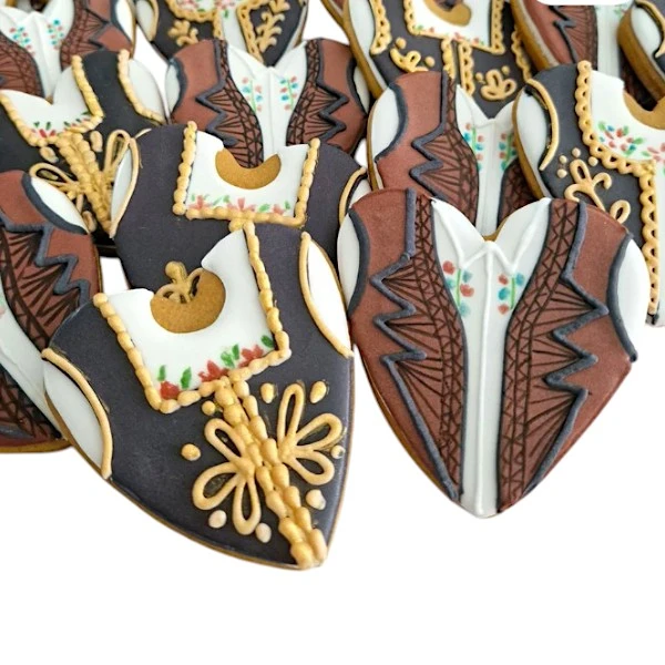 GINGERBREAD FOLK COSTUME 2-2