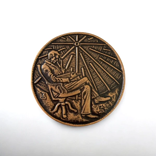 SOUVENIR MAGNET ROUND TESLA-1