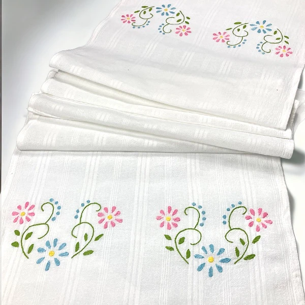 EMBROIDERED TOWEL - PINK LITTLE FLOWERS | SERBIANSHOP.COM-1