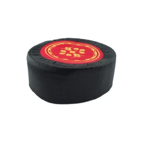 Montenegrin cap for women