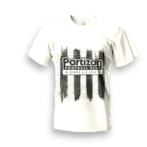 FK PARTIZAN BELA MAJICA LOGO