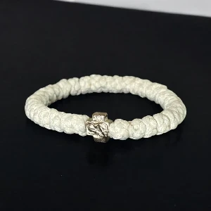 KNITTED ROSARY - WHITE